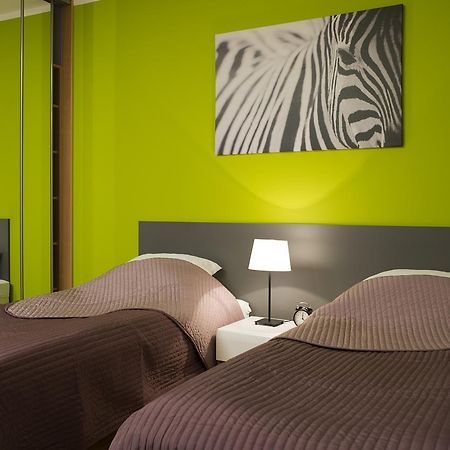 Apartamenty Tww Ochota Varşovia Exterior foto