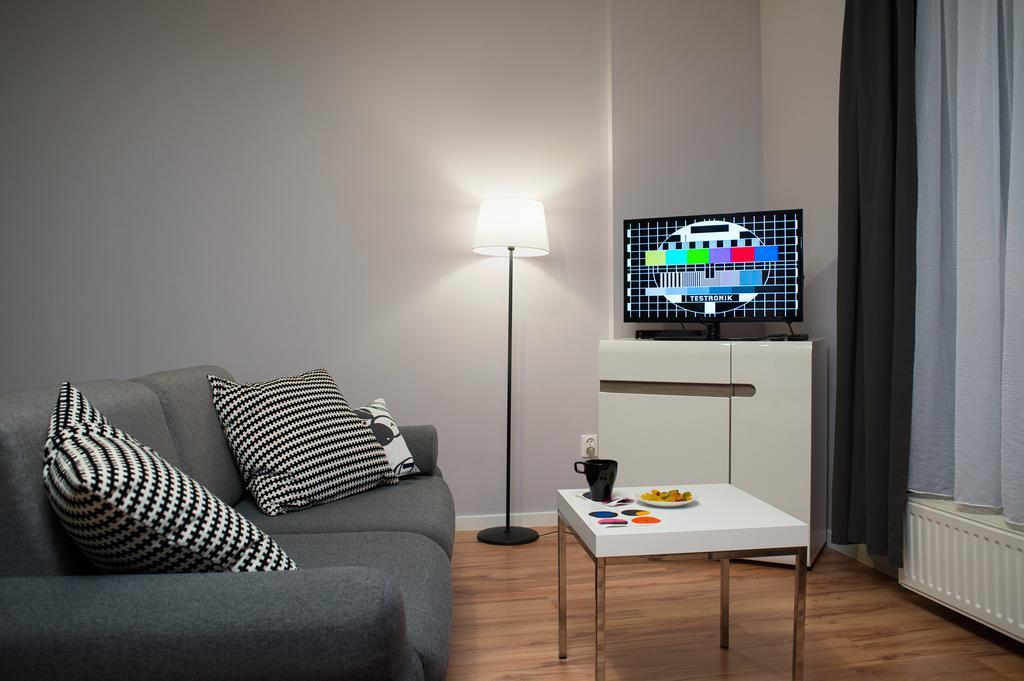 Apartamenty Tww Ochota Varşovia Cameră foto