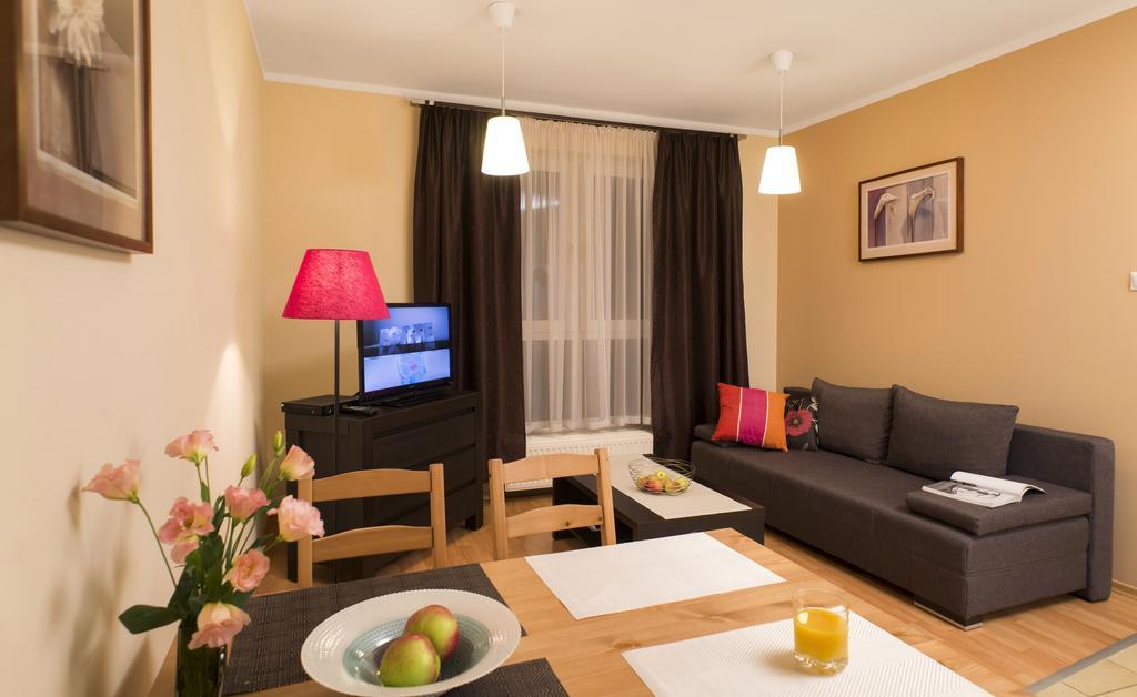Apartamenty Tww Ochota Varşovia Cameră foto