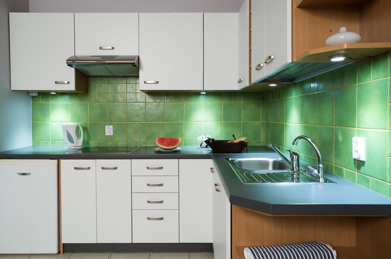 Apartamenty Tww Ochota Varşovia Exterior foto