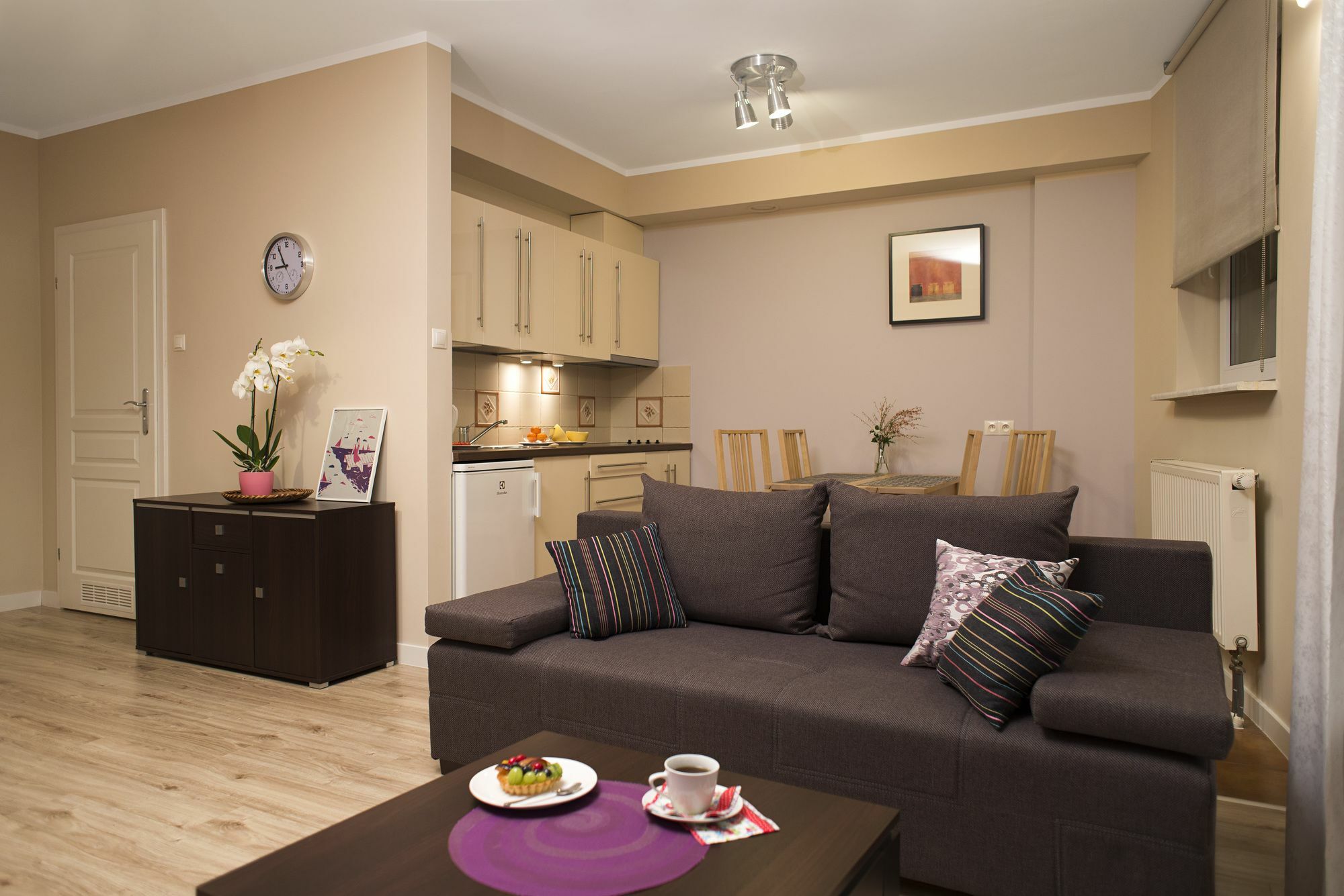 Apartamenty Tww Ochota Varşovia Exterior foto