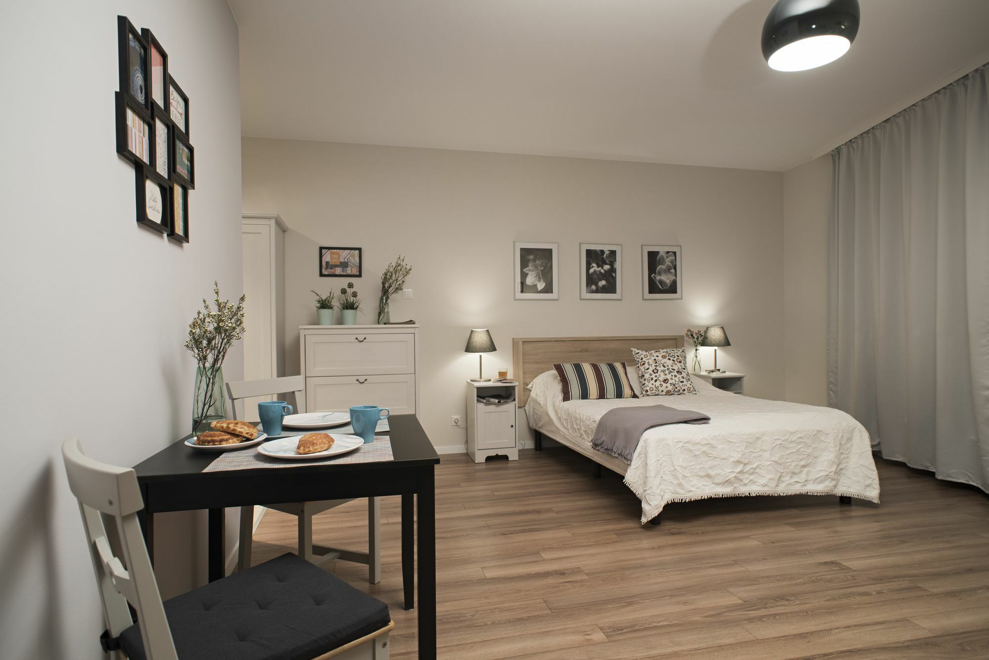 Apartamenty Tww Ochota Varşovia Exterior foto